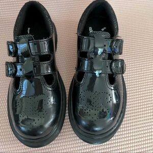 Dr. Martens Girls Loafer Sz 2